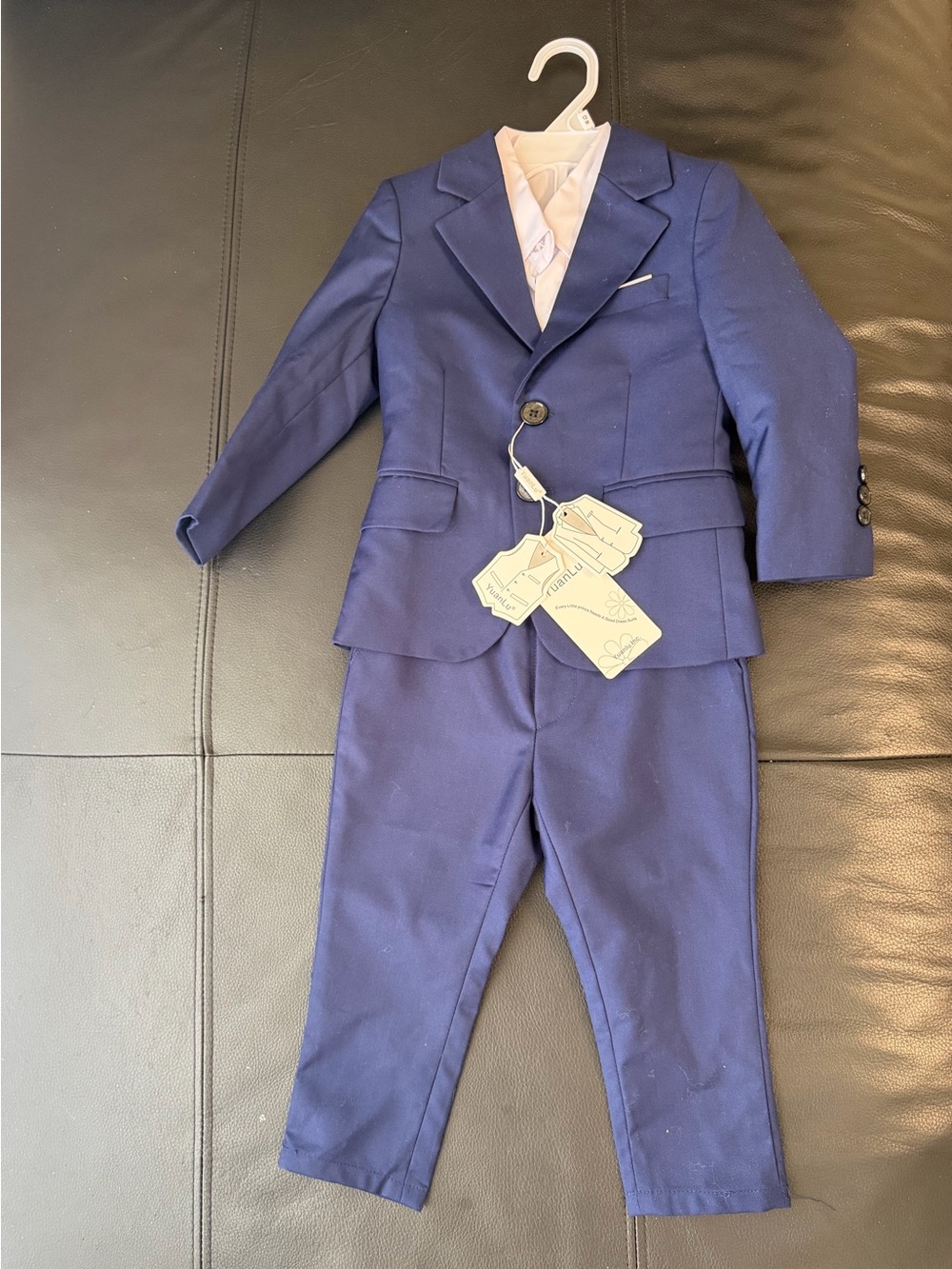 Yuanlu Boys 3 Piece Suit Set NWT Size 2 (Toddler)